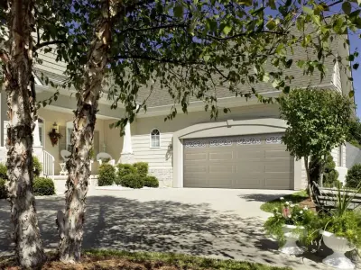 Renner Garage Door - Garage Door Installation & Repair in Kansas City, MO