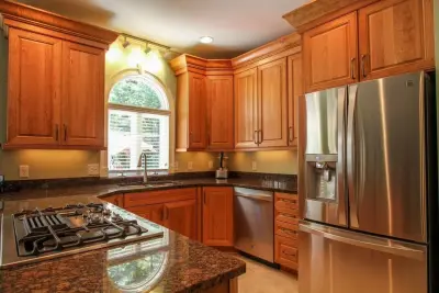 USI-IDS Specialty Building Products - Garage Door Installation & Repair in Bloomingdale, GA