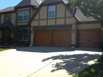 Royal Garage Door - Garage Door Installation & Repair in Lenexa, KS