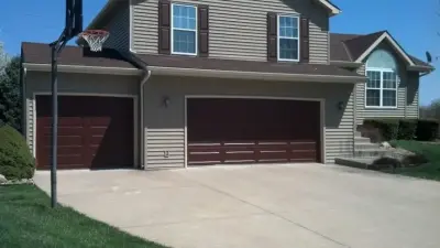 Royal Garage Door - Garage Door Installation & Repair in Lenexa, KS