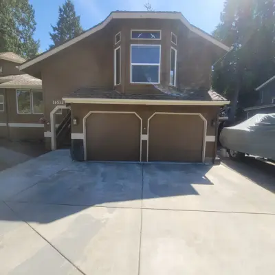 Jonathan's Garage Door - Garage Door Installation & Repair in Seattle, WA