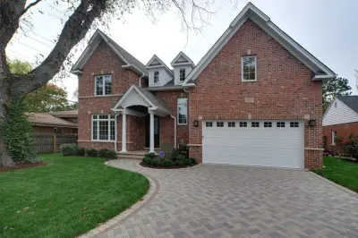 Poldoor Corp. Overhead Garage Doors - Garage Door Installation & Repair in Harwood Heights, IL