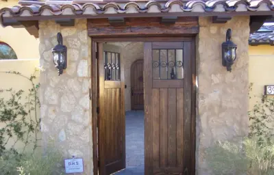 Crown Garage Door & Gates - Garage Door Installation & Repair in Laguna Niguel, CA