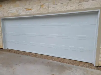 Maple Wood Garage Door Services - Garage Door Installation & Repair in Huntsville, TX