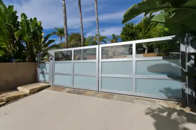 Pacific Garage Doors & Gates - Garage Door Installation & Repair in North Hollywood, CA