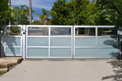 Pacific Garage Doors & Gates - Garage Door Installation & Repair in North Hollywood, CA
