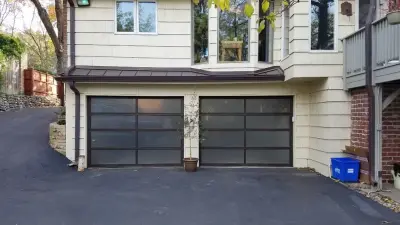 Royal Garage Door - Garage Door Installation & Repair in Lenexa, KS