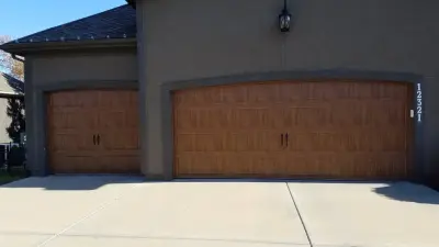 Royal Garage Door - Garage Door Installation & Repair in Lenexa, KS