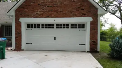 Royal Garage Door - Garage Door Installation & Repair in Lenexa, KS