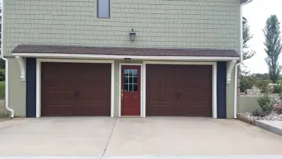 Royal Garage Door - Garage Door Installation & Repair in Lenexa, KS