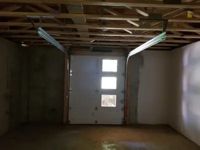 Royal Garage Door - Garage Door Installation & Repair in Lenexa, KS