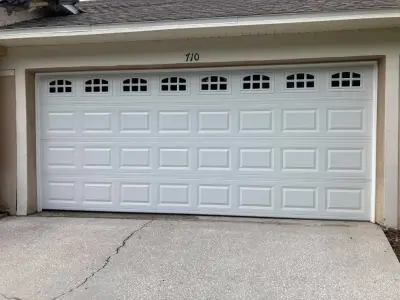 Local Garage Door Pros - Garage Door Installation & Repair in Tampa, FL