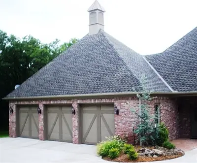 Garage Door Services - Windsor Door - Garage Door Installation & Repair in Arlington, TX