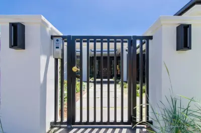 Pacific Garage Doors & Gates - Garage Door Installation & Repair in North Hollywood, CA