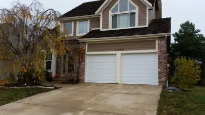 Royal Garage Door - Garage Door Installation & Repair in Lenexa, KS