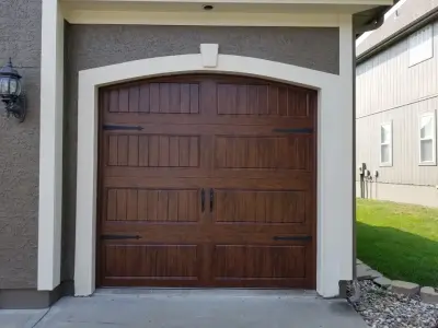 Royal Garage Door - Garage Door Installation & Repair in Lenexa, KS