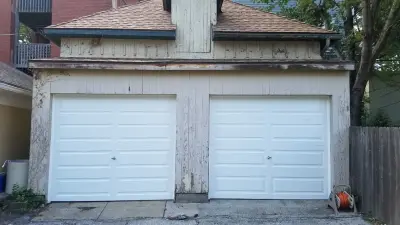 Royal Garage Door - Garage Door Installation & Repair in Lenexa, KS