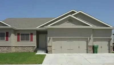 Pioneer Overhead Door Inc - Garage Door Installation & Repair in Lincoln, NE