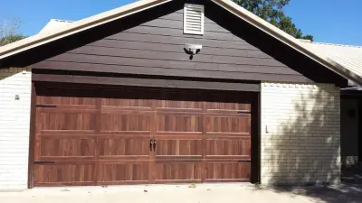 Davis Overhead Doors - Garage Door Installation & Repair in Cleveland, TX