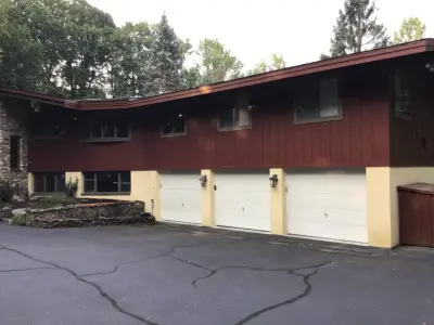 Precision Garage Door Service - Garage Door Installation & Repair in Plainview, NY