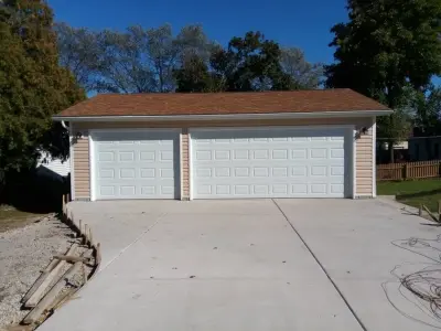 Garage Builders Chicagoland - Garage Door Installation & Repair in Chicago, IL
