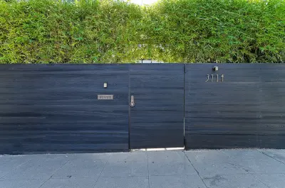 Pacific Garage Doors & Gates - Garage Door Installation & Repair in North Hollywood, CA