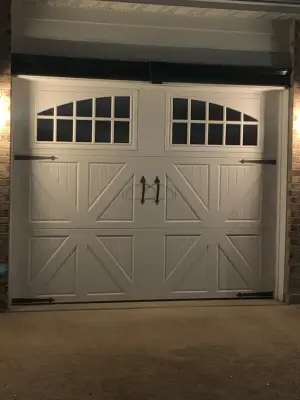 Scott's Door Service - Garage Door Installation & Repair in East Carondelet, IL
