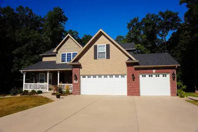 Sholes Overhead Door Inc - Garage Door Installation & Repair in Blue Lake, CA