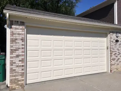 Premier Garage Doors - Garage Door Installation & Repair in Hartland, MI