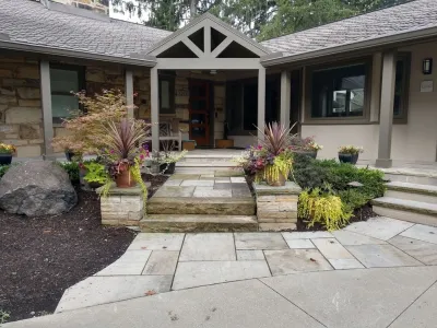 Entryway — Landscape Design project by New Vista Enterprises