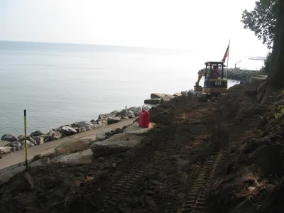 Lakefront — Landscape Design project by New Vista Enterprises