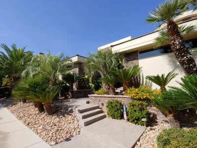 Residence 3 by Mojave Land Maintenance