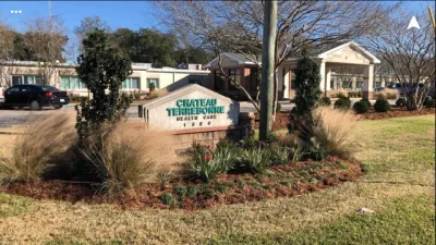 Chateau Landscape — Landscape Construction project by Reeves Land Services LLC