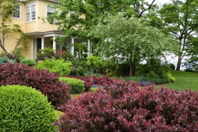 Craig Bergmann Landscape Design - Patio Design & Installation in Lake Forest, IL