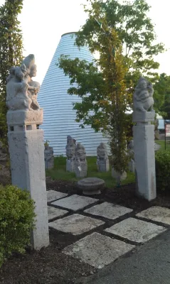 AguaFina's Studio — Landscape Design project by Daryl Toby - AguaFina Gardens International in Sylvan Lake