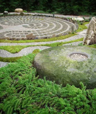 Spiritual Garden by Daryl Toby - AguaFina Gardens International