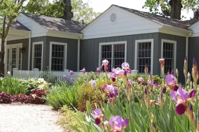Landscaping a Weekend Retreat (Annapolis, MD) — Landscape Design project by Barks Road Landscape Architecture, Ltd.