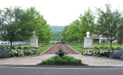 Dear Garden Associates, Inc. - Garden Remodeling in Doylestown, PA