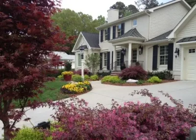 Front Curb Appeal in Midtown by Cat Valand Landscape Design