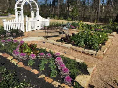 Designs By Elizabeth - Landscape Construction in Spring, TX
