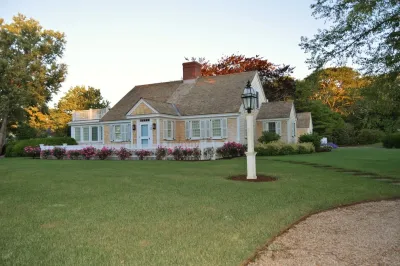Centerville — Landscape Design project by Gardens By Barbara Conolly