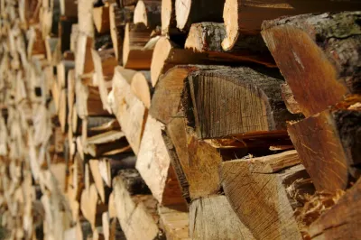 New Canaan, CT – Firewood Delivery Service – High Quality Seasoned Firewood by John Spector Landscape Design