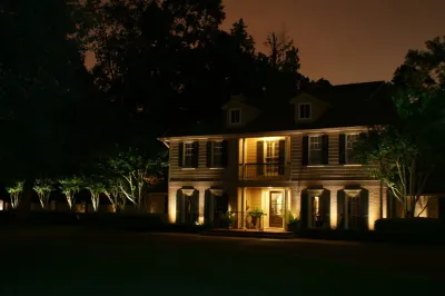 South Texas Landscape Lighting by E2 Illumination Designs