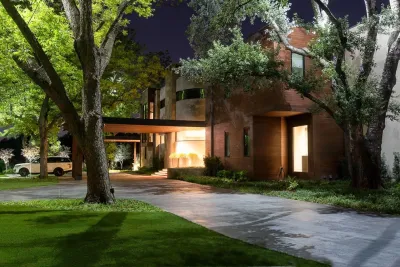 E2 Illumination Designs - Outdoor Lighting Installation in Dallas, TX