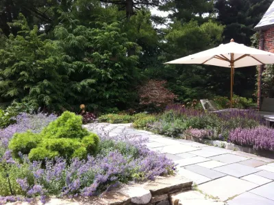 Moynihan & Associates Inc. - Landscape Design in Saint Louis, MO