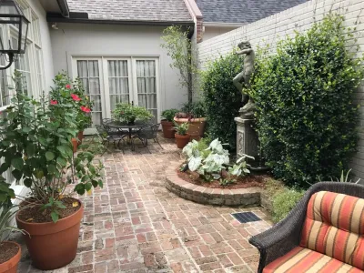 Bocage Courtyard — Landscape Design project by Philip Moser Associates Landscape Architects