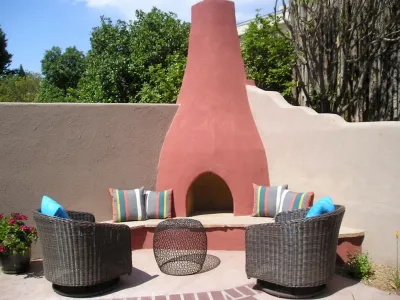 Focal Points — Landscape Design project by Red Twig Studio in Albuquerque