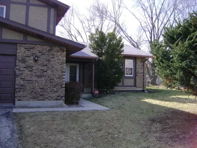 Bolingbrook Front Entry — Landscape Design project by Nelson Design Associates, Inc.