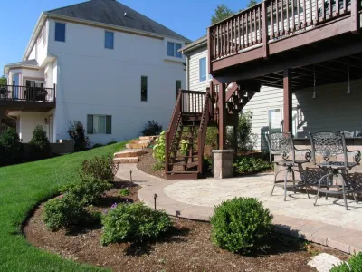 Glen Ellyn Backyard Patio — Landscape Design project by Nelson Design Associates, Inc. in Glen Ellyn