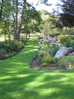 Country Estate by Woodburn & Company Landscape Architecture, LLC